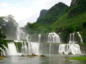 Cao Bang: Ban Gioc Waterfall Vietnam Biking Tours: Vietnam North East Cycling Tour