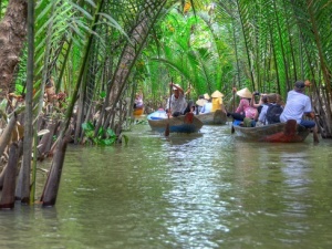 Vietnam Southern Motorbike Tours: Vietnam Motorbike Tour Deep Into Mekong Delta