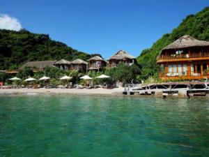 Cat Ba Island Vietnam Adventure Tours: Vietnam Northeast Hiking Trip For Landscapes