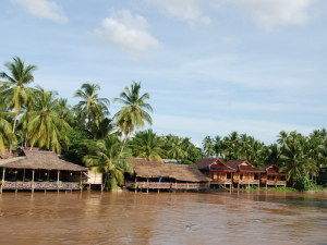 Laos Kayaking Tours: Laos Kayaking Tour To The "4000 Islands"