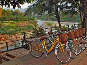Laos Biking Tours: HALF DAY CYCLING TOUR IN LUANG PRABANG