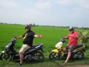 Vietnam Southern Motorbike Tours: Mekong Motorbike Tour For Hidden Beauty