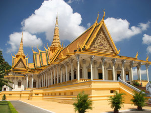 Phnom Penh: Royal Palace Indochina Tours: Highlights of Vietnam and Cambodia Tour