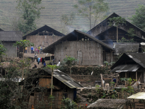 Lao Cai: Phu La Village Vietnam Adventure Tours: Vietnam Trekking Tour From West To East