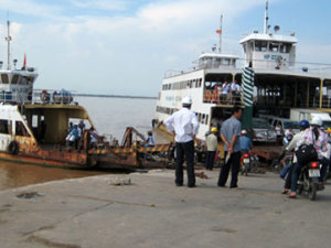 Vietnam Southern Motorbike Tours: Mekong Delta Motorcycle Tour Of Wild Nature