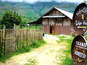 Sapa Homestay Tours: Sapa Trekking Package Tours & Homestay