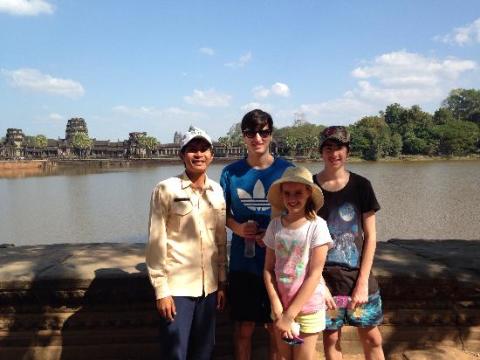 Awesome angkor wat experience tour