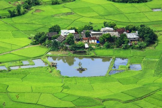 Hanoi adventure tour to ninh binh and mai chau Ban lac village overview | hanoi adventure tour to ninh binh and mai chau