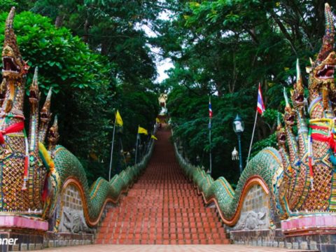 Highlights of thailand family holiday Doi suthep mountain trip