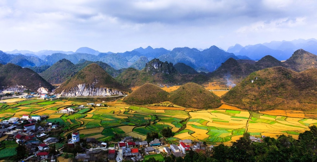 Dong van karst plateau Ha giang adventure tour to dong van, meo vac, quan ba, tuyen quang