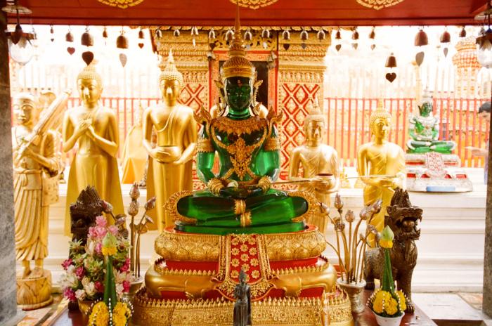 Emerald-buddha thailand sightseeing tours Fantastic thailand family tour_thailand sightseeing tours