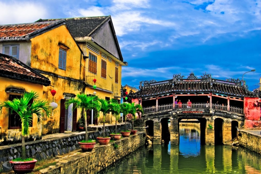 Danang: hoian old town Vietnam tour of highlights to halong, hanoi, hoan, hue, saigon & mekong