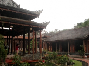 Kim long village Vietnam day tours: half-day hue tour to thien mu pagoda and kim long village