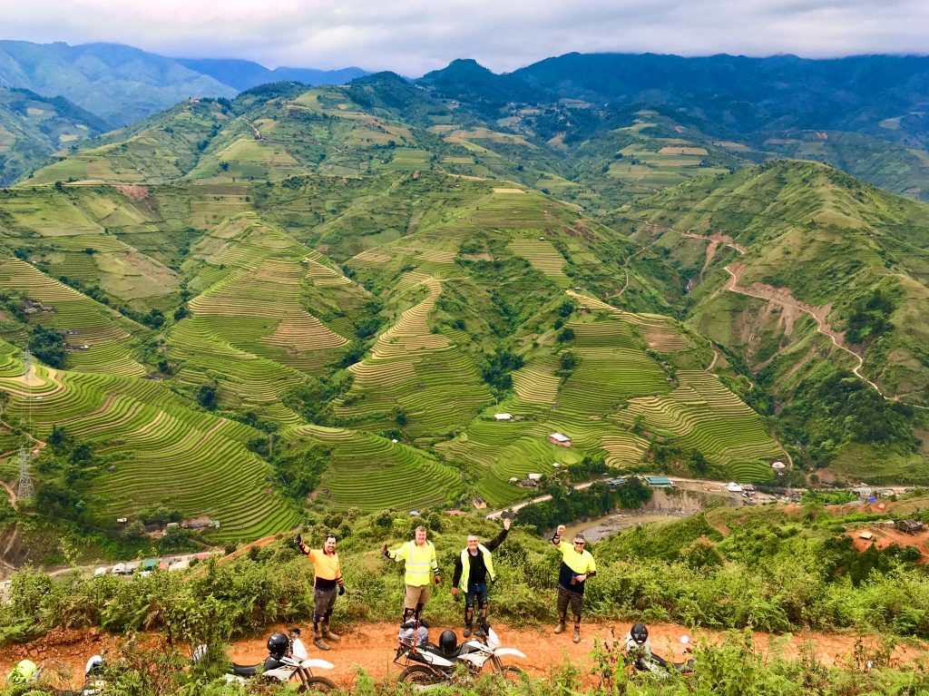 Stunning vietnam off-road motorcycle tour to ta xua, ha giang, and cao bang Motorbike tours to vu linh, bac ha, ha giang, dong van, ba be