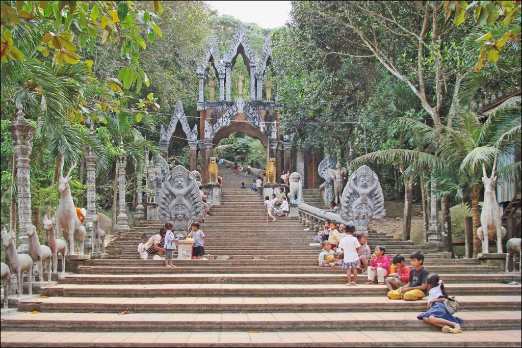 Phnom kulen the pagoda