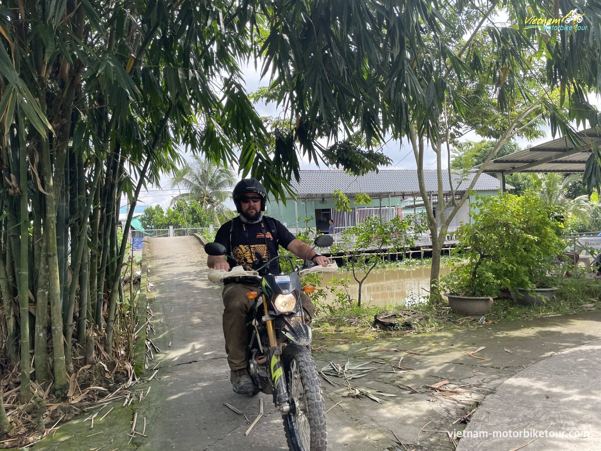 Southern vietnam motorcycle tour to mekong delta 1 | highlights of vietnam southern motorcycle tour