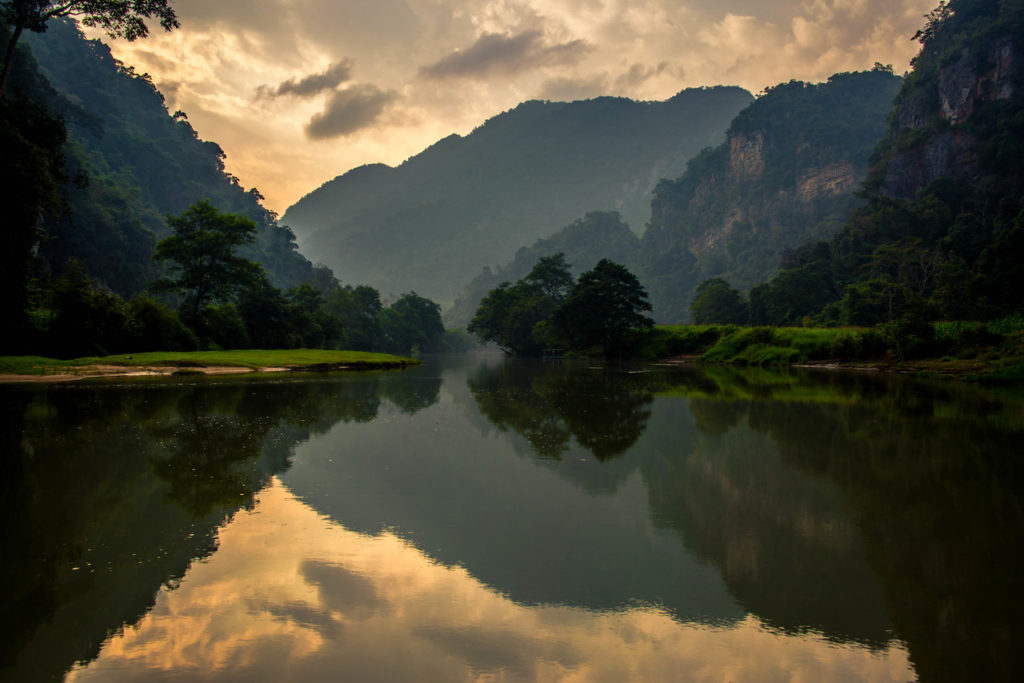 ESSENCE OF NORTHEAST VIETNAM MOTORCYCLE TOUR - 3