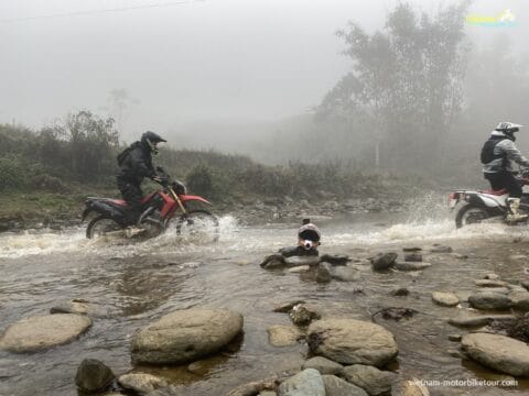 Best selling northwest vietnam motorbike tour Vietnam motorcycle tour to phu yen son la 1 | best selling northwest vietnam motorbike tour