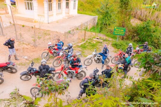 Essence of northeast vietnam motorcycle tour Vietnam motorcycle tour to thac ba lake 5 | essence of northeast vietnam motorcycle tour