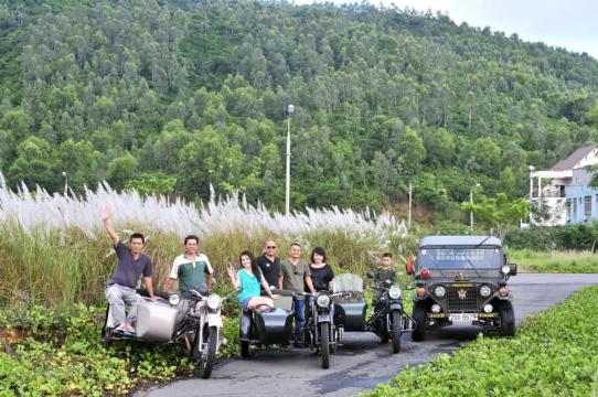 Vietnam overland jeep tour from saigon to hanoi Vietnam overland jeep tours - vietnam jeep tours