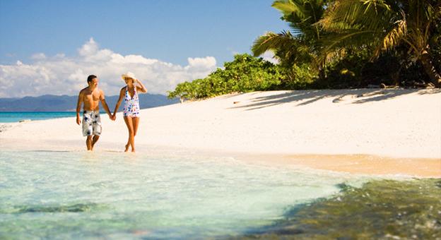 Sunrise phuket beach holiday for honeymooners Phuket honeymoon tours_thailand beach tours