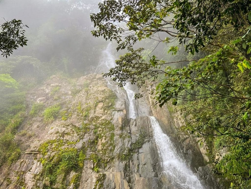 FULL DAY HANOI TOUR TO TAM DAO HILL STATION - 4