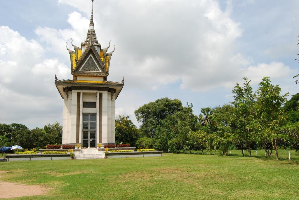 8-day mekong river cruise from saigon to siem reap by mekong princess Choeung ek memorial stupa | 8-day mekong river cruise from saigon to siem reap by mekong princess