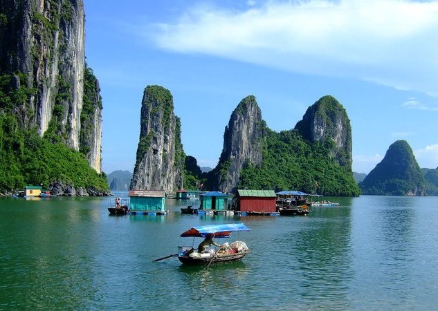 Halong bay floating village Halong cruise tours: royal heritage cruise with bai tu long bay exploration