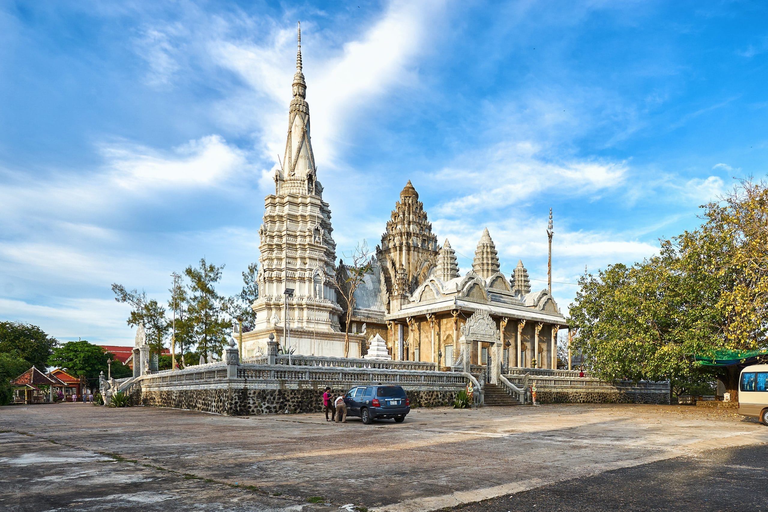 Kampong cham 2 | rv jahan downstream cruise tour from siem reap to phnom penh