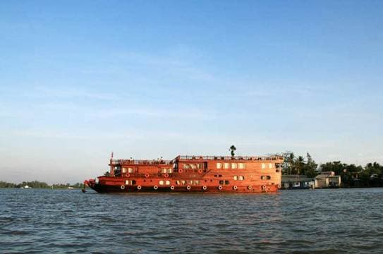 Mekong eyes cruise expedition from saigon to cai be - 3 days Mekong eyes cruise 1 | mekong eyes cruise expedition from saigon to cai be - 3 days
