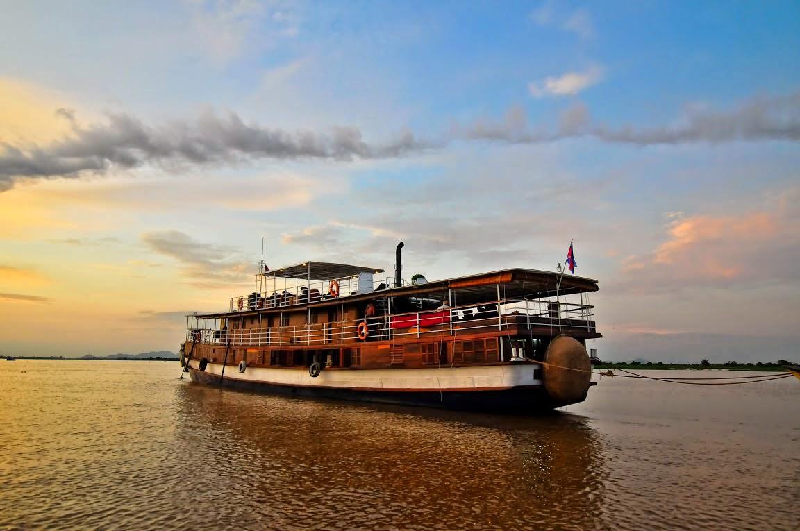 Siem reap cruise trip to phnom penh by toum tiou Rv toum tiou cruise | siem reap cruise trip to phnom penh by toum tiou