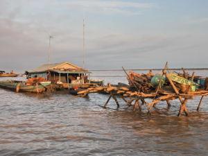 Mekong river tours: rv jayavarman downstream cruise trip from cambodia to vietnam