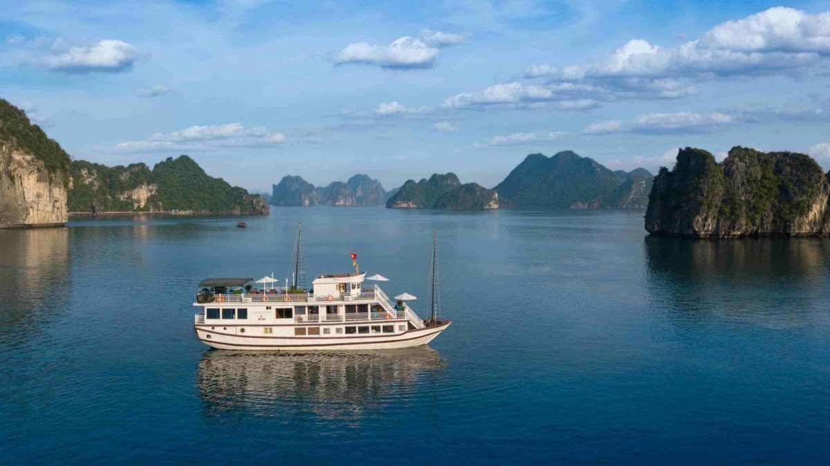 Flamingo cruise - best laos cambodia vietnam promotion tours Flamingo cruise - best laos cambodia vietnam promotion tours