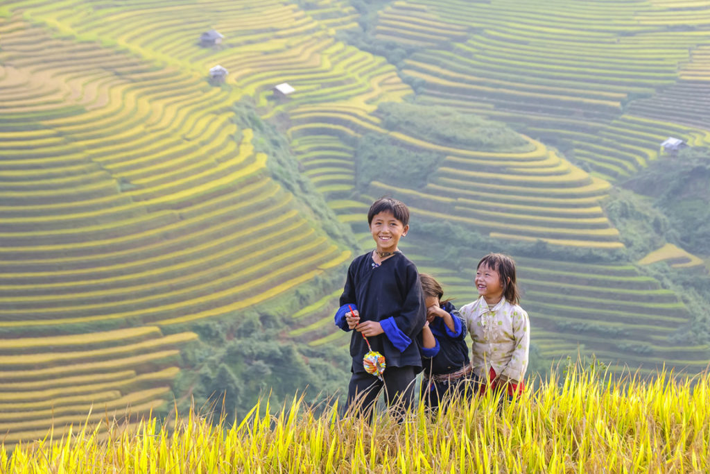 11 day laos and vietnam northern tour Lao cai - sapa 11 day laos and vietnam northern tour