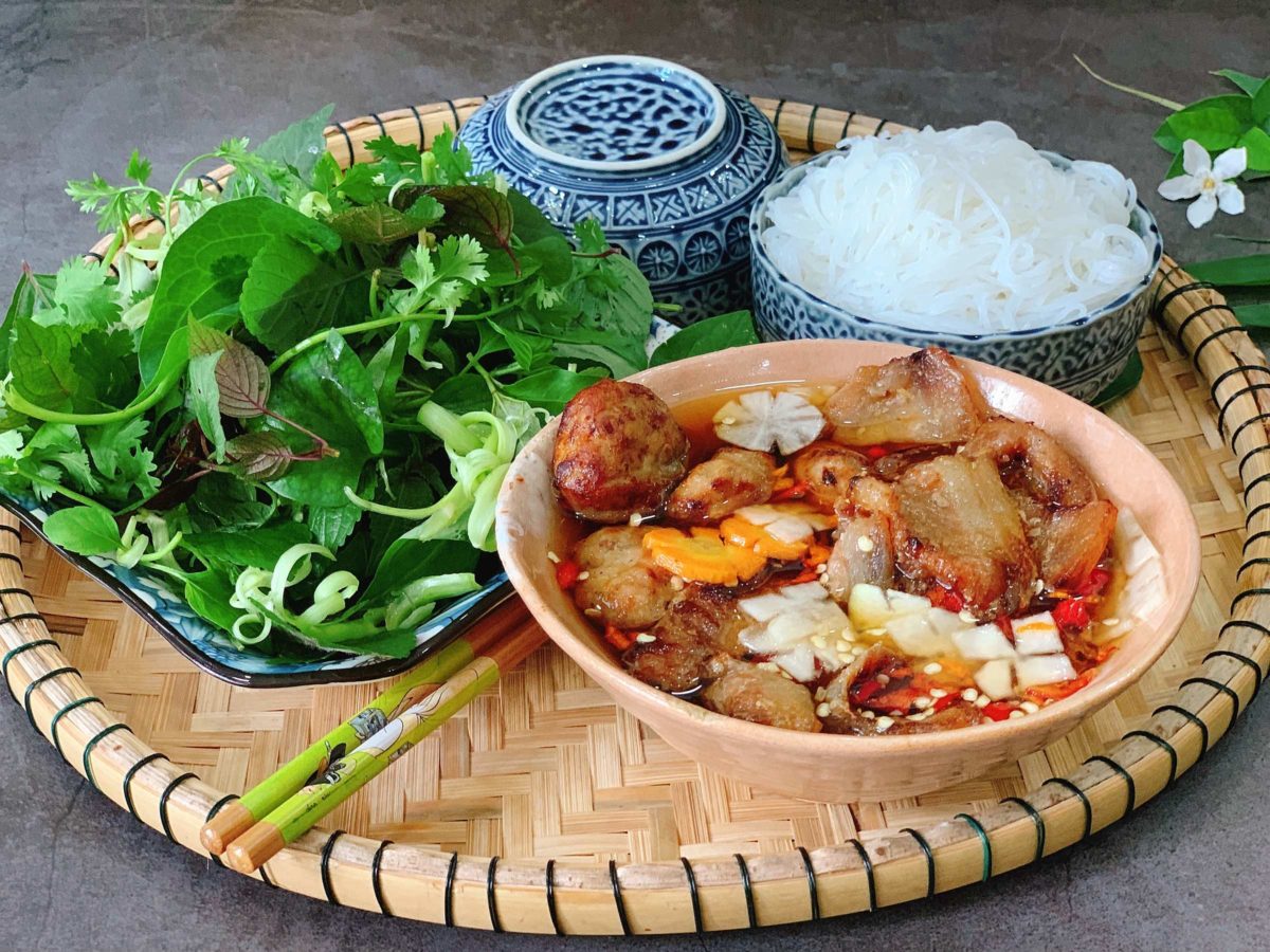 What-to-do-in-hanoi-old-quarter-a-deep-dive-into-life-culture-and-local-adventures