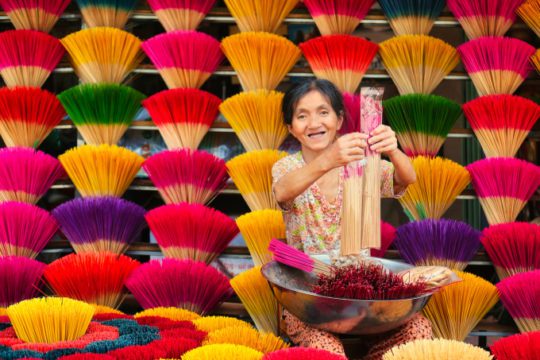 Hue cycling tour: explore history and culture Xuan thuy incense village | hue cycling tour: explore history and culture