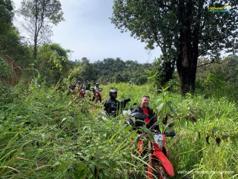 Da lat motorcycle tour to lak lake, ta dung lake, mui ne - 4 days Vietnam motorcycle tour to kontum central highland 15 | da lat motorcycle tour to lak lake, ta dung lake, mui ne - 4 days