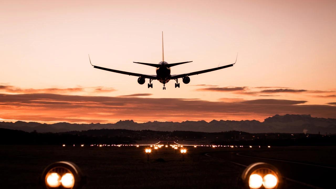 When is the best time to book flights to vietnam for the cheapest rates? When-is-the-best-time-to-book-flights-to-vietnam-for-the-cheapest-rates