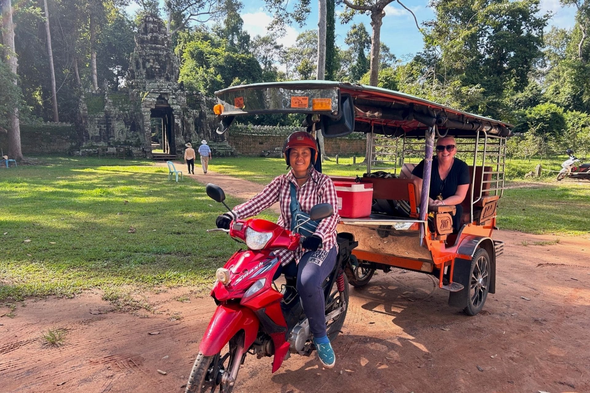 Top 10 best reasons to start your unforgettable journey to cambodia now! Driver srey scaled 1 | top 10 best reasons to start your unforgettable journey to cambodia now!