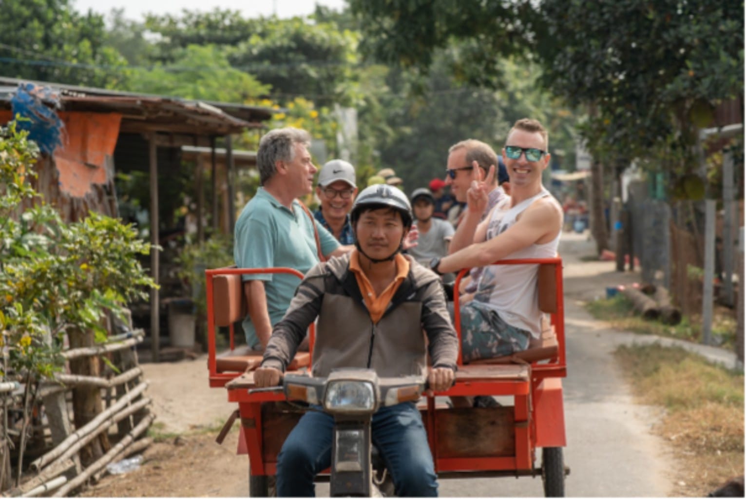 How-to-stay-safe-while-traveling-in-vietnam