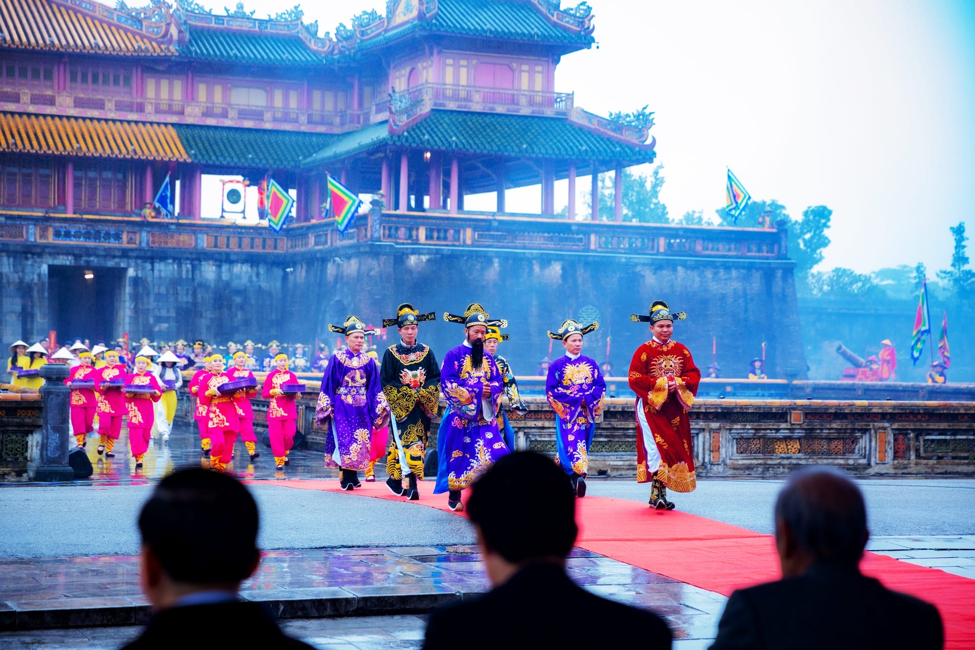 Hue festival vietnam 5 | when should overseas vietnamese visit to experience vietnam’s markets and festivals?
