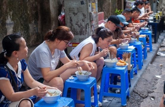 Explore vietnamese cuisine: a guide for overseas vietnamese and viet kieu Pho tu lun 34 au trieu | explore vietnamese cuisine: a guide for overseas vietnamese and viet kieu