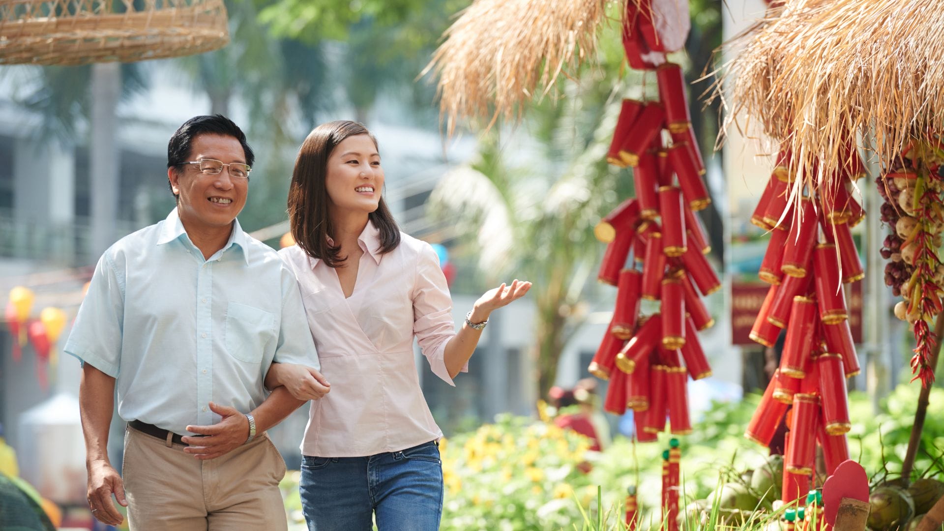 What are the most popular activities during tet? Explore vietnam’s lunar new year celebrations When-is-the-best-time-for-vietnamese-expats-to-return-home-for-major-cultural-festivals-like-tet