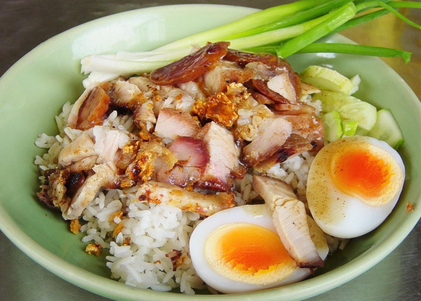 Top 10 local street foods in bangkok you must try Thai street food