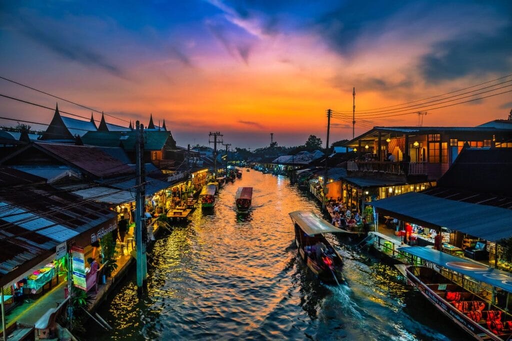Cho noi amphawa | top 10 day trips from bangkok worth taking
