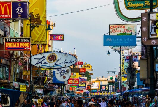 Khao san road | where to stay in bangkok: areas for families, couples & backpackers