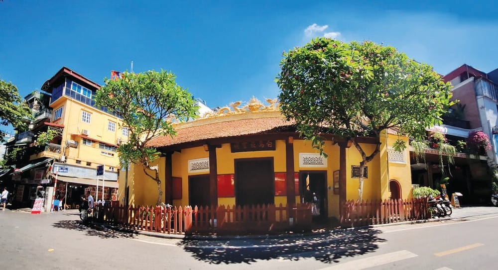What-to-do-in-hanoi-old-quarter-a-deep-dive-into-life-culture-and-local-adventures