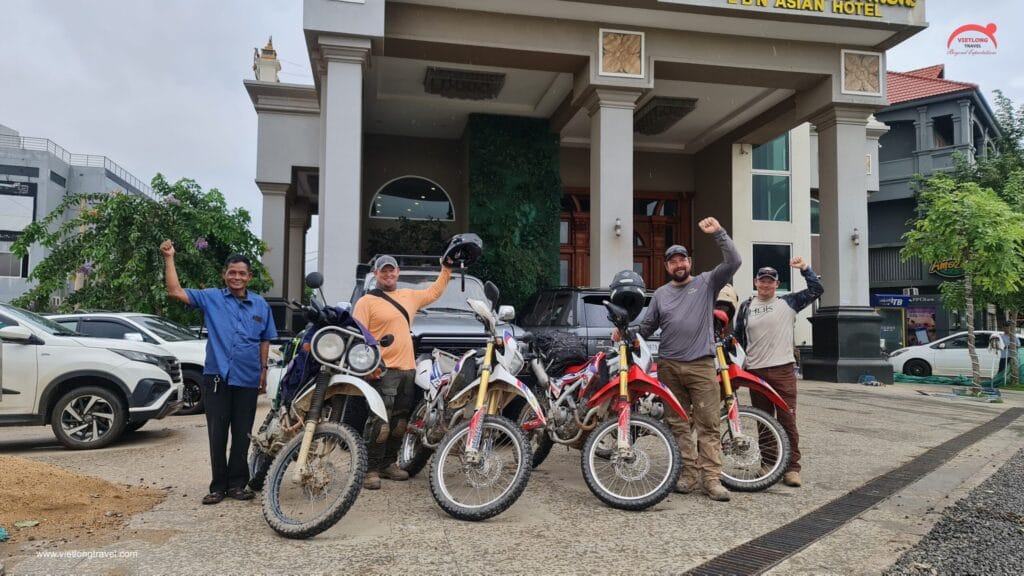 Top-6-motorcycle-tours-in-cambodia-for-thrilling-authentic-adventures
